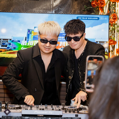 Giải trí trọn gói